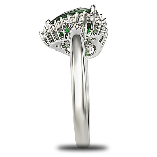 Suzy Levian Sterling Silver Heart-shaped Green Cubic Zirconia Ring