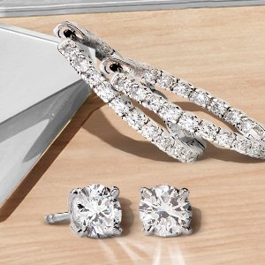 suzy levian, suzy levian gift, suzy levian jewelry, suzy levian engagement, wedding, proposal, diamond, diamond cut, gifts, Christmas gifts, birthday gifts, suzy levian rings, suzy levian earrings, suzy levian bracelets, brooches 