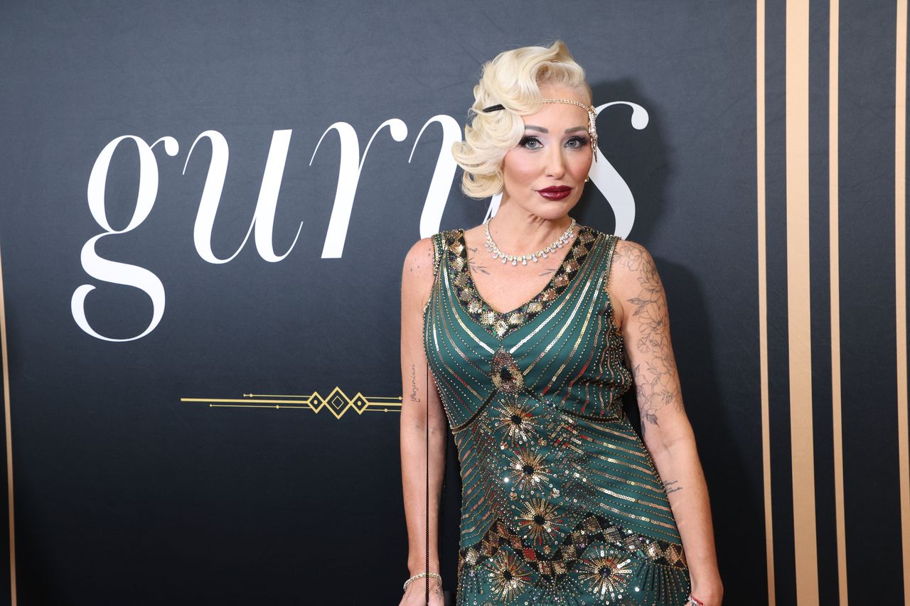 Fall 2025 Jewelry Trends: How to Shine This Season